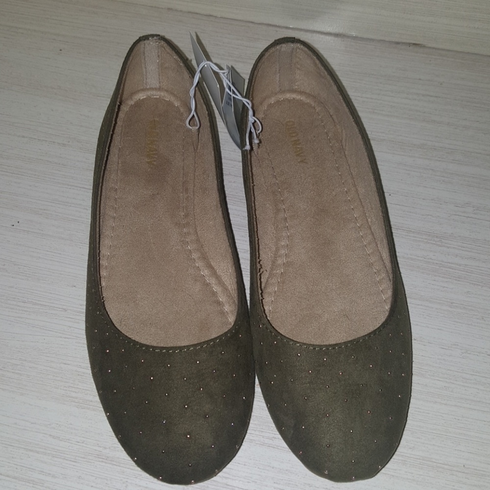 Old navy flats